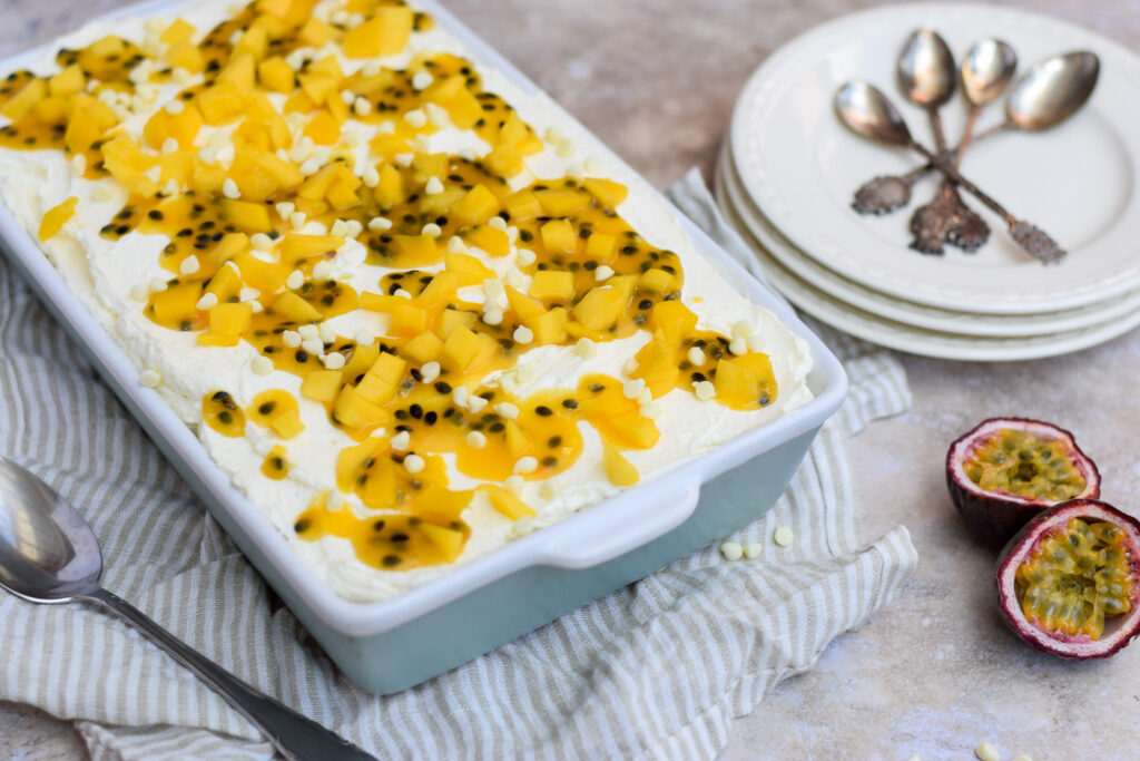 Mango passievrucht tiramisu