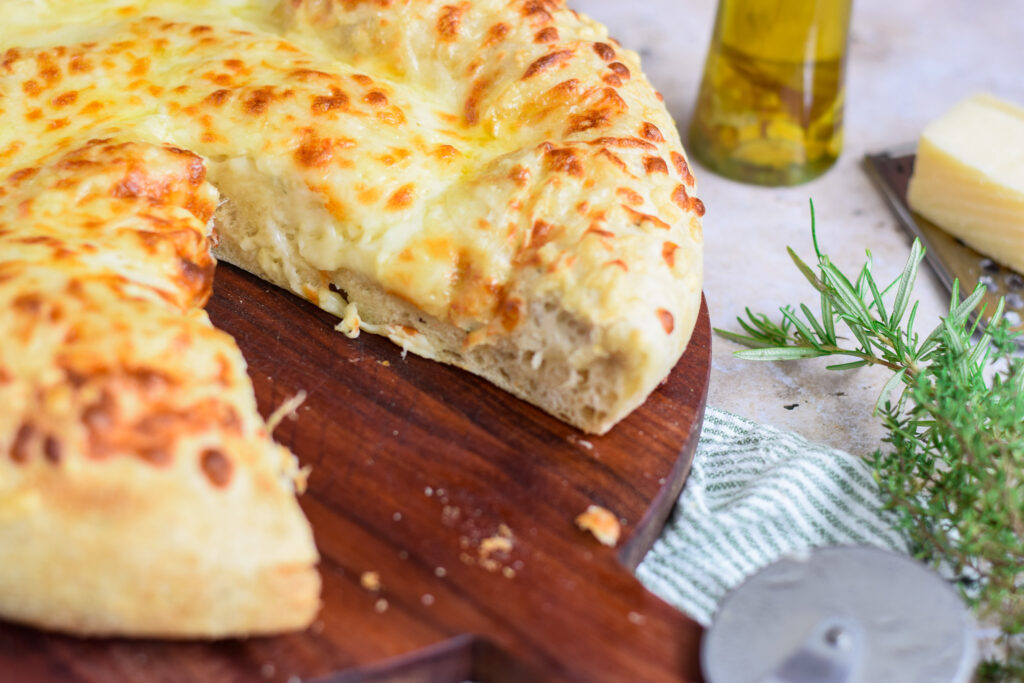 Cheesy bread met knoflookolie