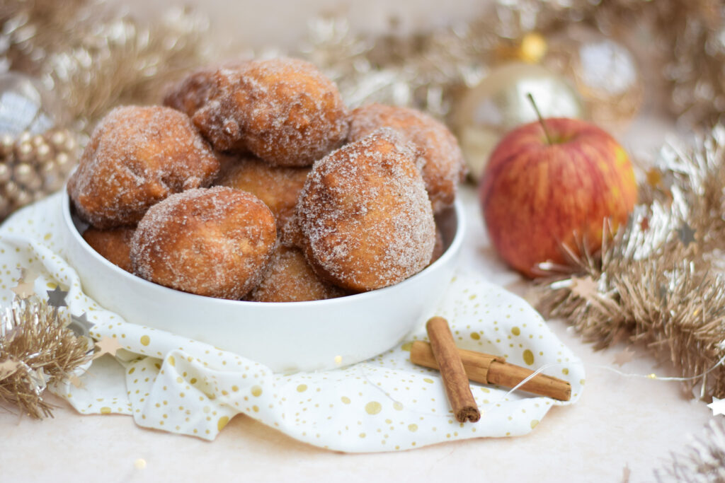 Appel kaneel oliebollen