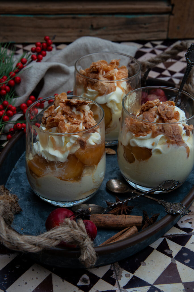 Vanille ijs met stoofappeltjes