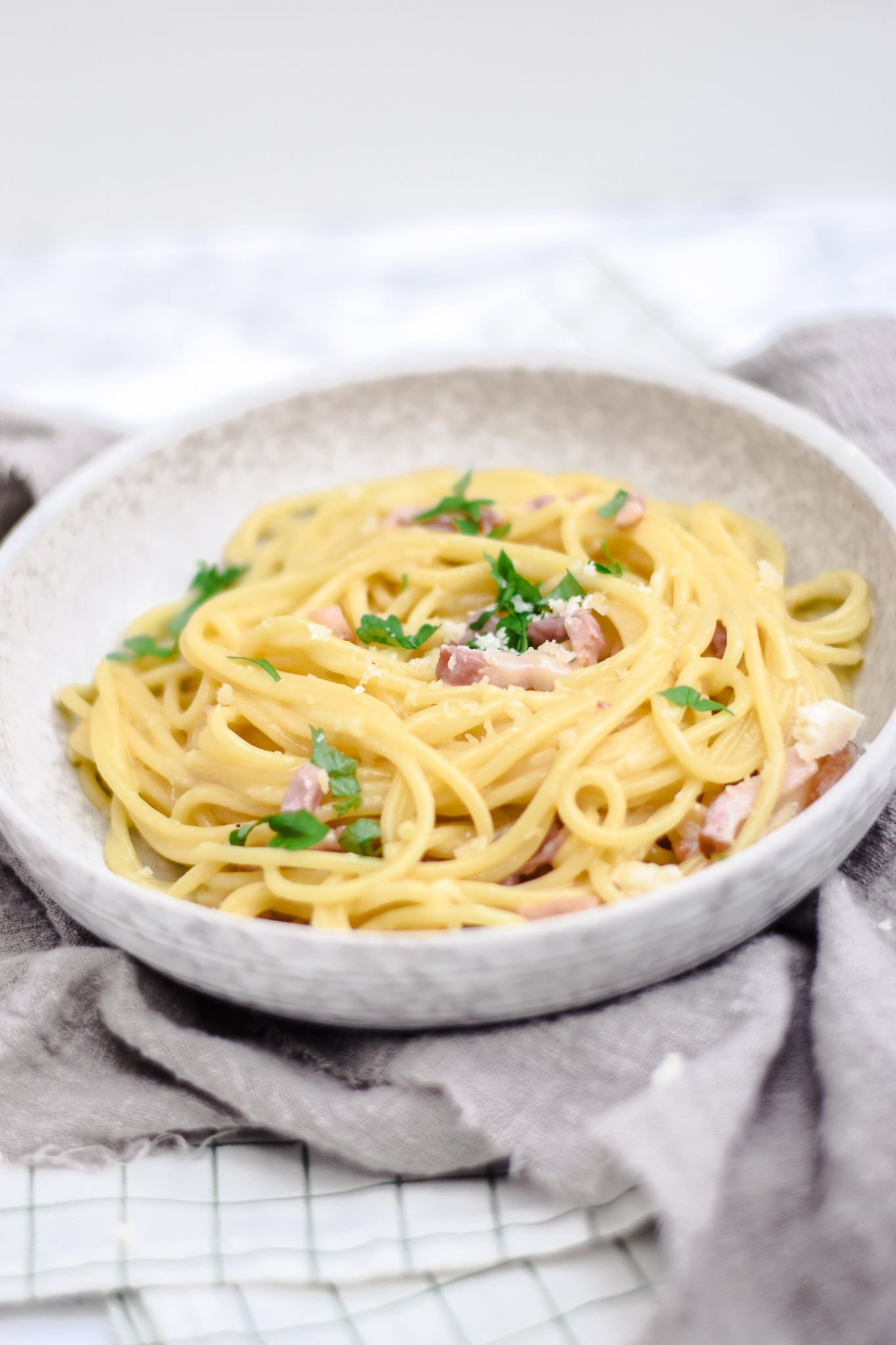 spaghetti carbonara spaghetti carbonara