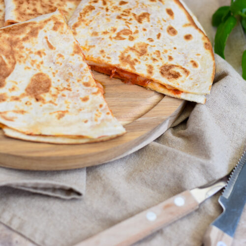 pizza quesadilla