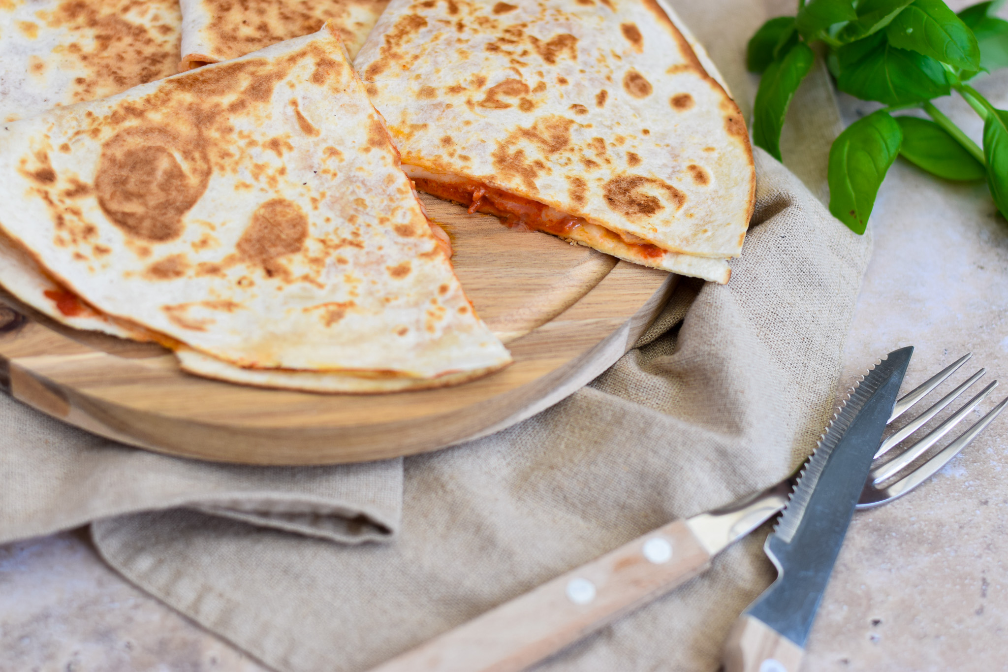 pizza quesadilla
