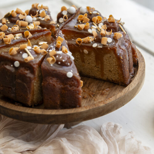 Sticky karamelcake